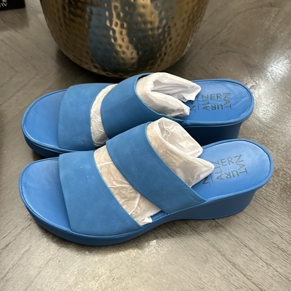 Naturalizer Genn Rally Slide Sandal - Picture 6 of 12